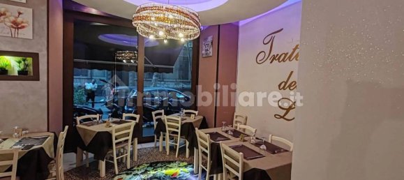 1 room Commercial property in Catania, Italy No. 48208 2