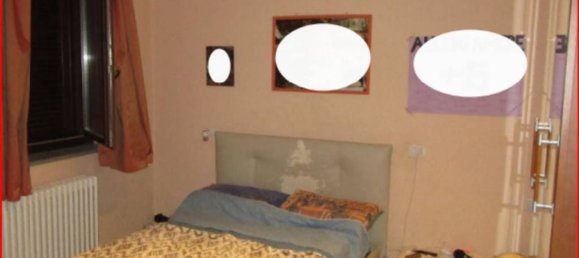 3 rooms Apartment in Rignano sull'Arno, Italy No. 306757 8