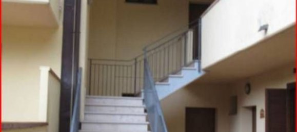 3 rooms Apartment in Rignano sull'Arno, Italy No. 306757 4