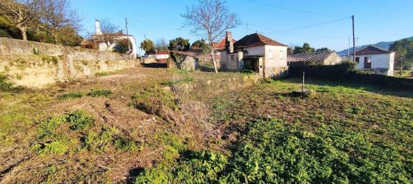 Casa de 2 dormitorios en Viana do Castelo, Portugal No. 181412 12
