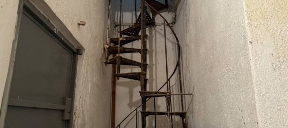 2 rooms Commercial property in Rome, Italy No. 379856 7