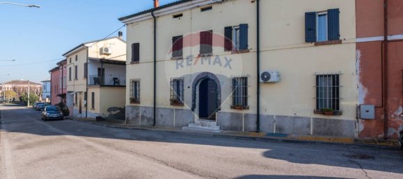 Apartamento de 2 dormitorios en Borgo Virgilio, Italy No. 132954 2