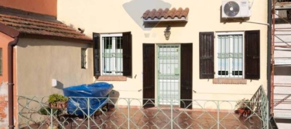 Apartamento de 2 dormitorios en Borgo Virgilio, Italy No. 132954 32