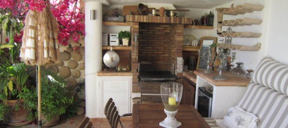 4 Schlafzimmer Villa in Benissa, Spain, Nr. 1586 19