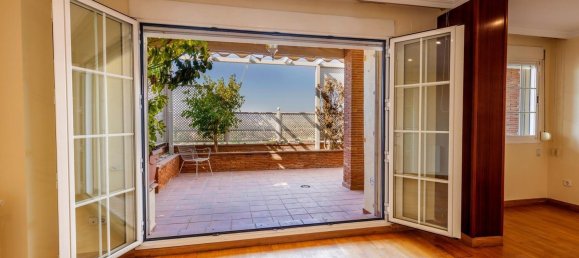 4 bedrooms House in Granada, Spain No. 137645 16