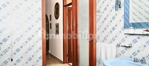 4 bedrooms Apartment in Rho, Italy No. 24817 31