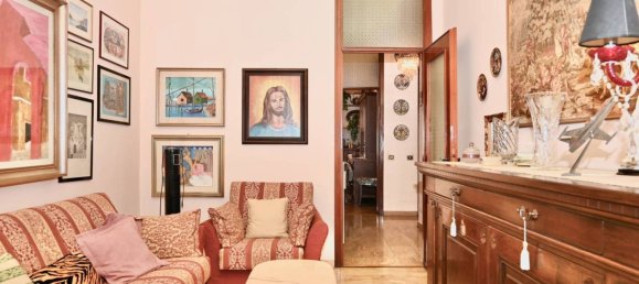 4 bedrooms Apartment in Rho, Italy No. 24817 16