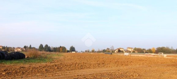 3 Schlafzimmer Villa in Montechiarugolo, Italy, Nr. 104902 16