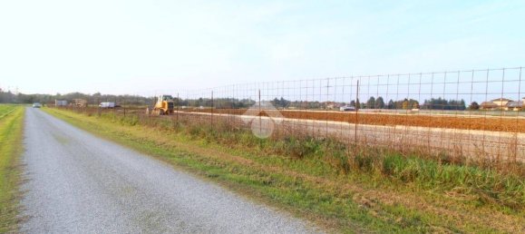 3 Schlafzimmer Villa in Montechiarugolo, Italy, Nr. 104902 28