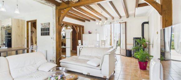 Дом с 3 спальнями в Сен-Жюст-Соваж, Франция № 311871 6