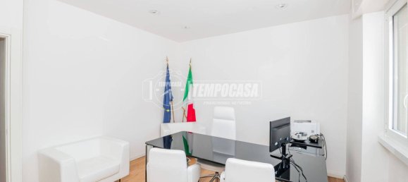 Apartamento de 4 habitaciónes en San Donato Milanese, Italy No. 266579 14