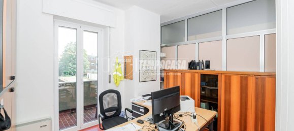 Apartamento de 4 habitaciónes en San Donato Milanese, Italy No. 266579 16