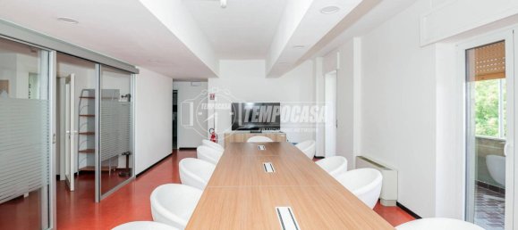 Apartamento de 4 habitaciónes en San Donato Milanese, Italy No. 266579 5