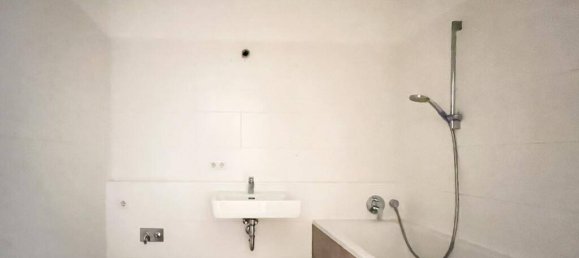 2غرفة شقة في Linz, Austria رقم 232371 13