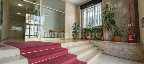 2 bedrooms Apartment in Milan, Italy No. 295234 39