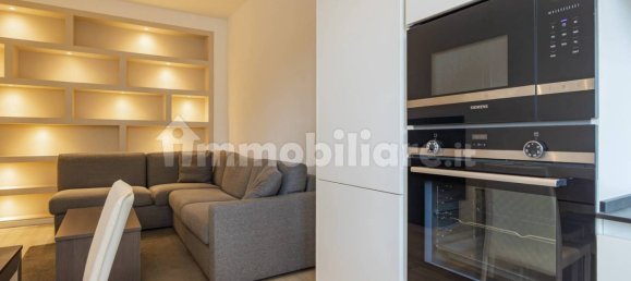 2 bedrooms Apartment in Milan, Italy No. 295234 7