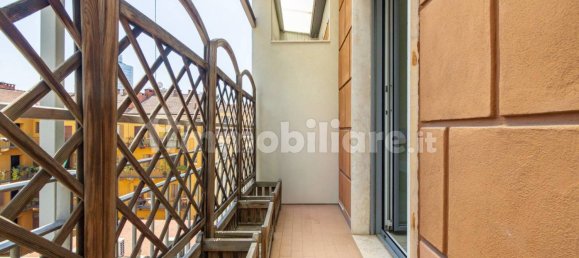 2 bedrooms Apartment in Milan, Italy No. 295234 24