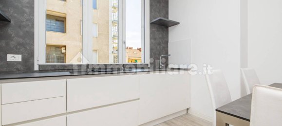 2 bedrooms Apartment in Milan, Italy No. 295234 10