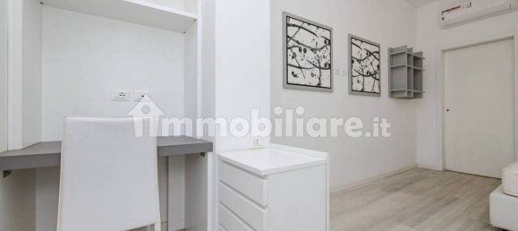 2 bedrooms Apartment in Milan, Italy No. 295234 31