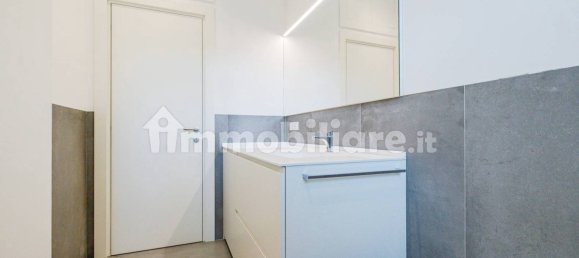 2 bedrooms Apartment in Milan, Italy No. 295234 50