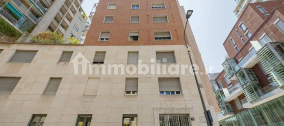 2 bedrooms Apartment in Milan, Italy No. 295234 44