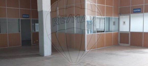 Lagerhaus in Odivelas, Portugal 655m², Nr. 80983 11