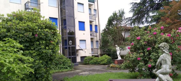 3 bedrooms Apartment in Porto Valtravaglia, Italy No. 375815 6