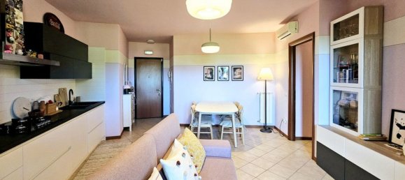 3 bedrooms Apartment in Padua, Italy No. 370211 9