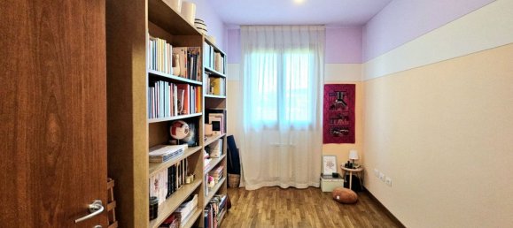 3 bedrooms Apartment in Padua, Italy No. 370211 5