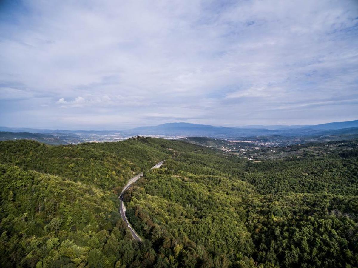 Вилла с 4 спальнями в Ареццо, Италия № 1341