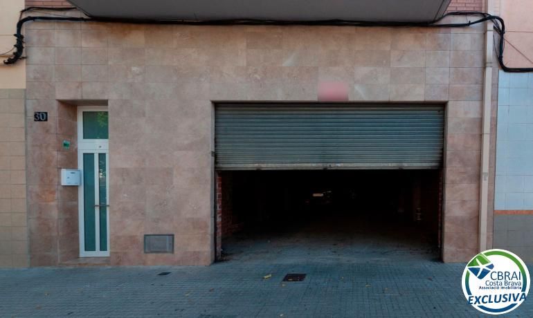 Propriété commerciale à Roses, Spain 158m² No. 217339