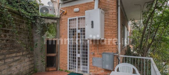 2 Schlafzimmer Wohnung in Rome, Italy, Nr. 82844 7