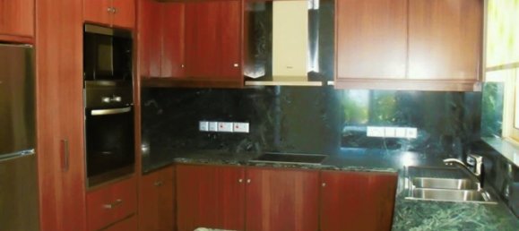 4 bedrooms Villa in Paphos, Cyprus No. 22305 11