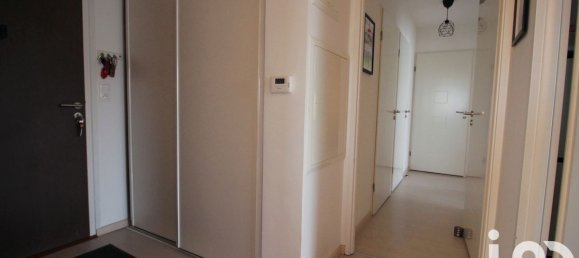 5 rooms Apartment in Bezannes, France No. 236092 7