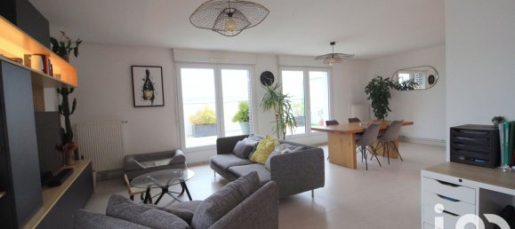 5 rooms Apartment in Bezannes, France No. 236092 5