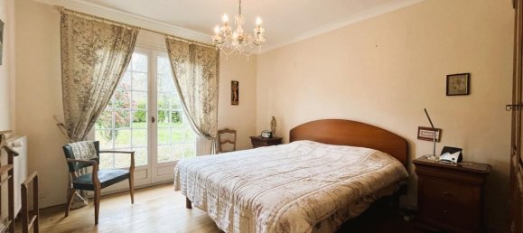 6 bedrooms House in Gouesnach, France No. 196947 13