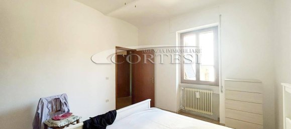 5 bedrooms Apartment in San Giustino, Italy No. 353620 2