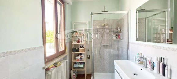 5 bedrooms Apartment in San Giustino, Italy No. 353620 10
