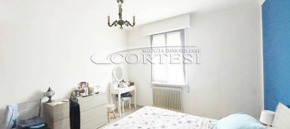 5 bedrooms Apartment in San Giustino, Italy No. 353620 7