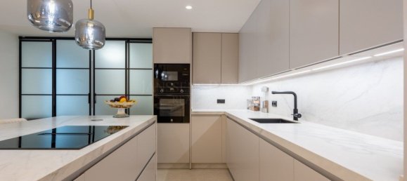 Квартира с 3 спальнями в Марбелья, Испания № 122408 31