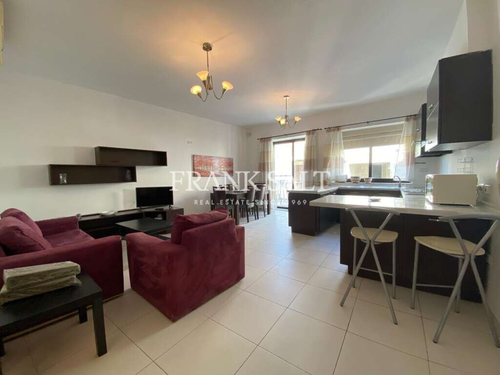 Квартира с 2 спальнями в Слима, Мальта № 6473