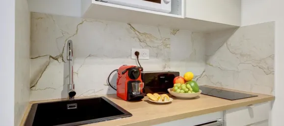 Studio in Paris, France, Nr. 345670 4