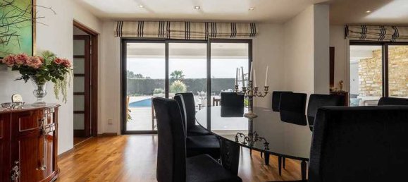 6 chambres Maison à Dromolaxia, Cyprus No. 11606 2