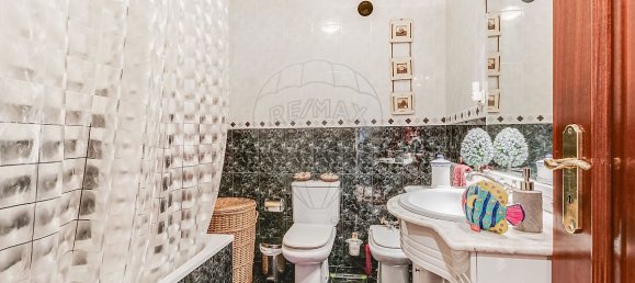 Дом с 4 спальнями в Амадора, Португалия № 48316 13