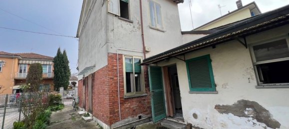 Casa de 3 habitaciónes en Ravenna, Italy No. 95857 10