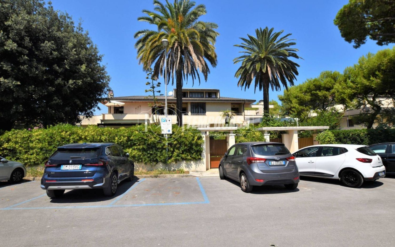 7 bedrooms Apartment in Porto San Giorgio, Italy No. 333769