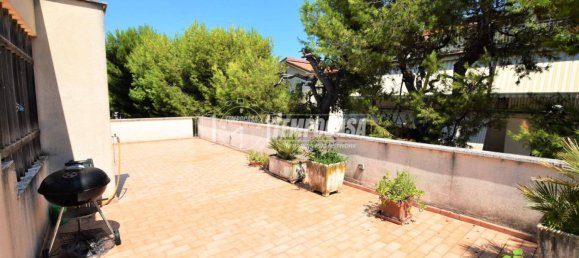 7 bedrooms Apartment in Porto San Giorgio, Italy No. 333769 12