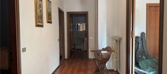 4 rooms Apartment in Montecchia di Crosara, Italy No. 276461 8
