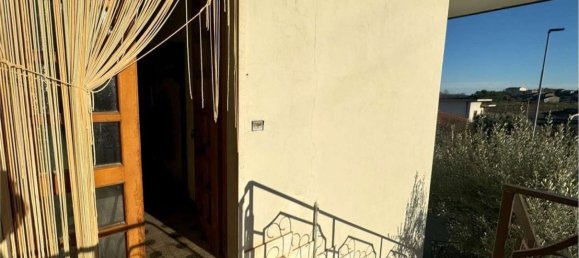 4 rooms Apartment in Montecchia di Crosara, Italy No. 276461 10