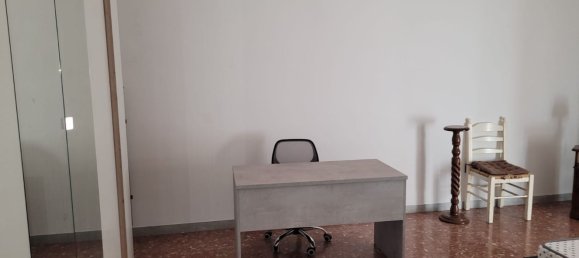 2-Zimmer Wohnung in Rome, Italy, Nr. 256007 2